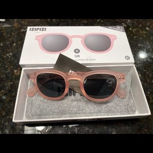 Izipizi sunglasses (brand new in box)